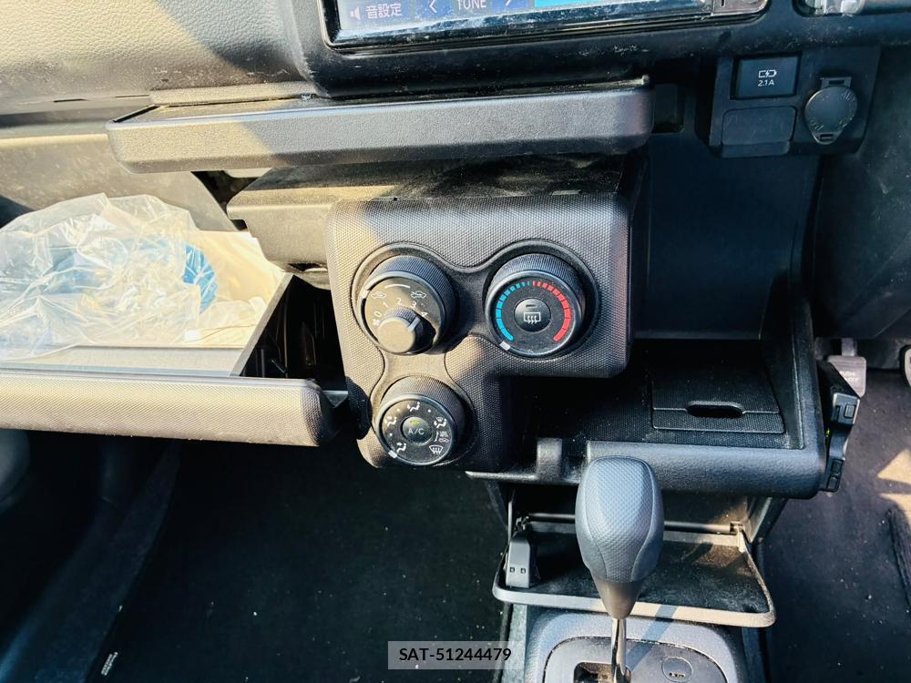 Toyota PROBOX VAN 2020-07 7933403-19