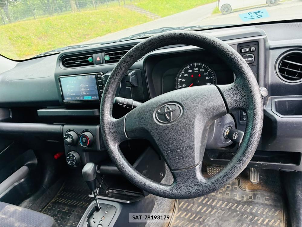 Toyota PROBOX VAN 2020-06 7933405-14