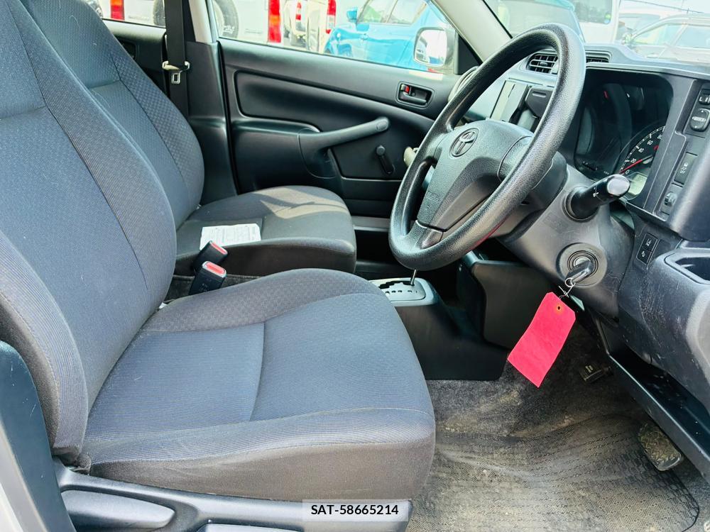 Toyota PROBOX VAN 2019-06 7933399-11