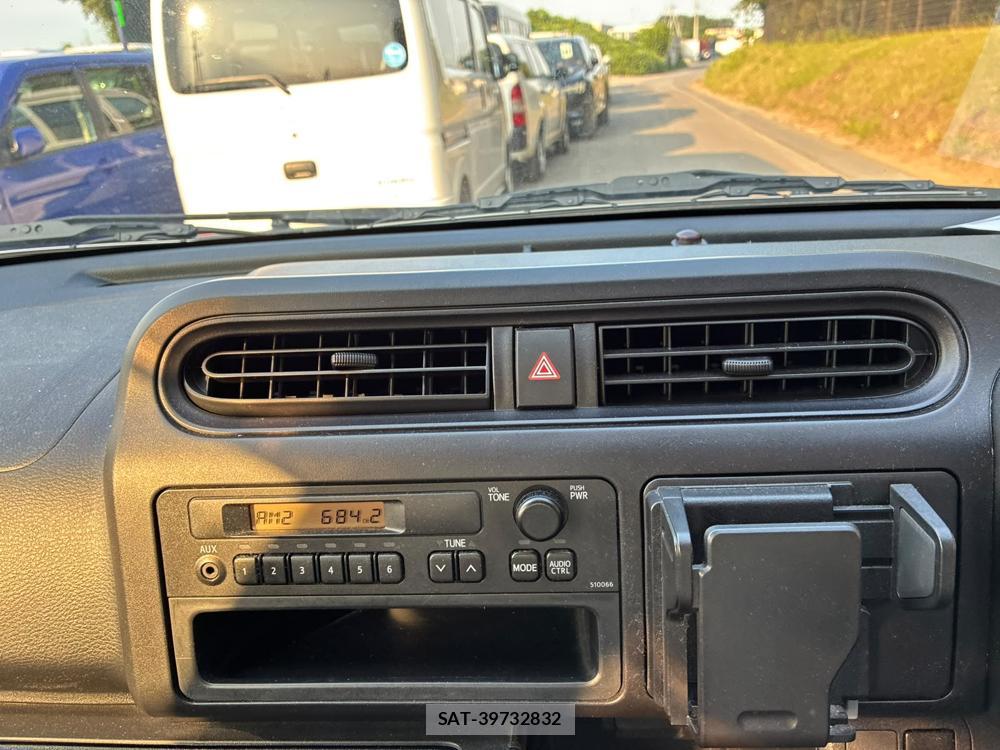 Toyota PROBOX VAN 2019-07 8023003-18