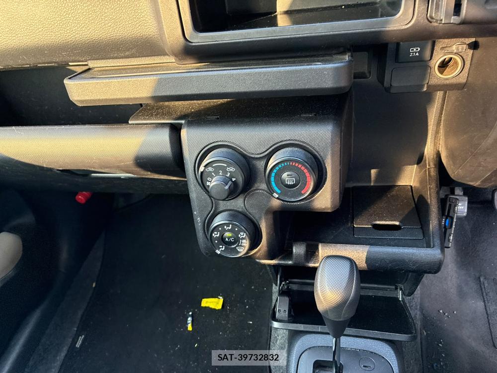 Toyota PROBOX VAN 2019-07 8023003-19