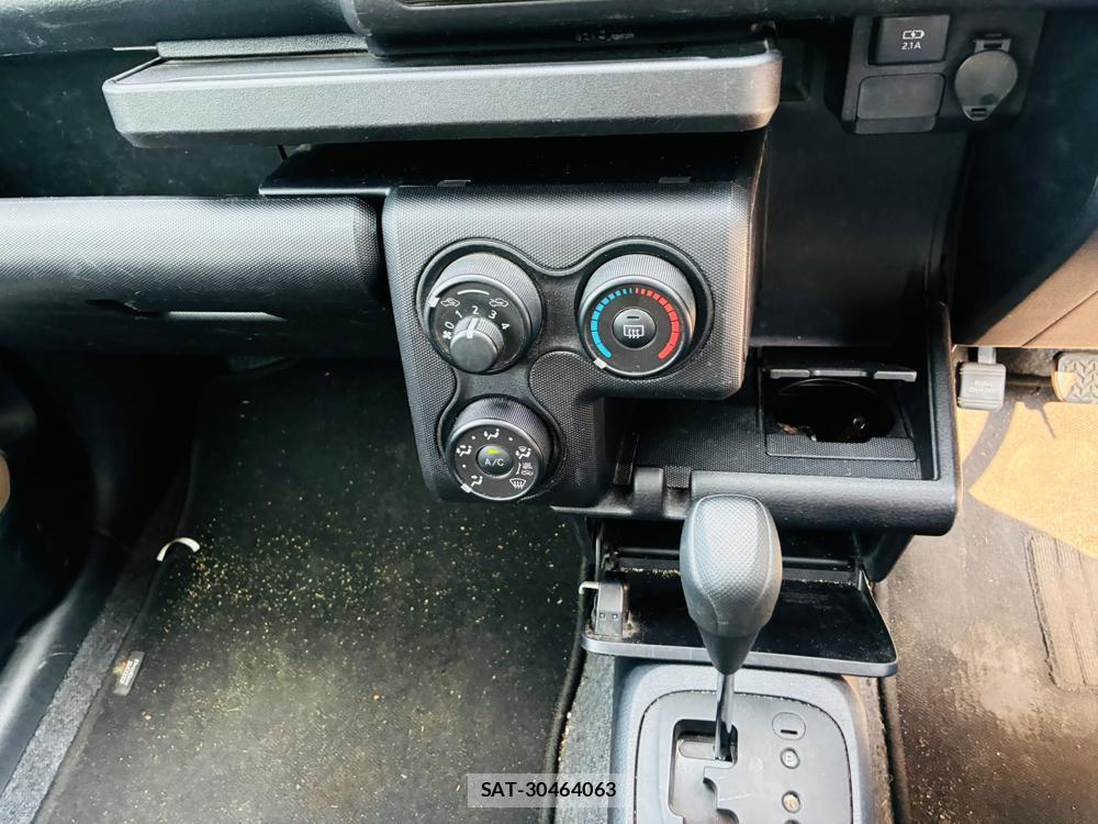 Toyota PROBOX VAN 2020-07 8135338-19