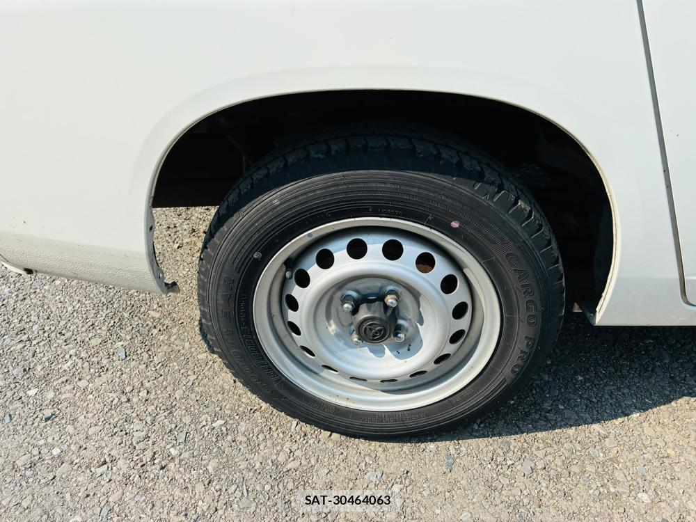 Toyota PROBOX VAN 2020-07 8135338-27