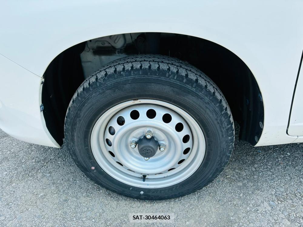 Toyota PROBOX VAN 2020-07 8135338-29