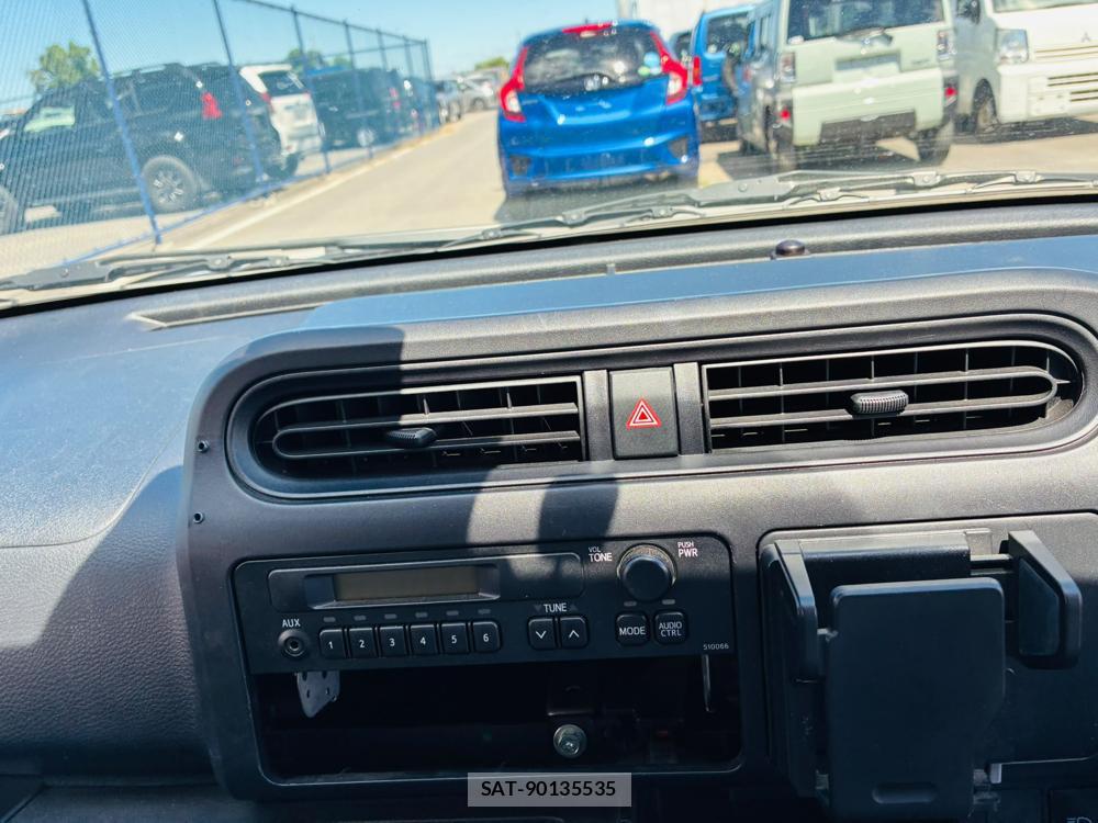Toyota PROBOX VAN 2019-07 8144172-18