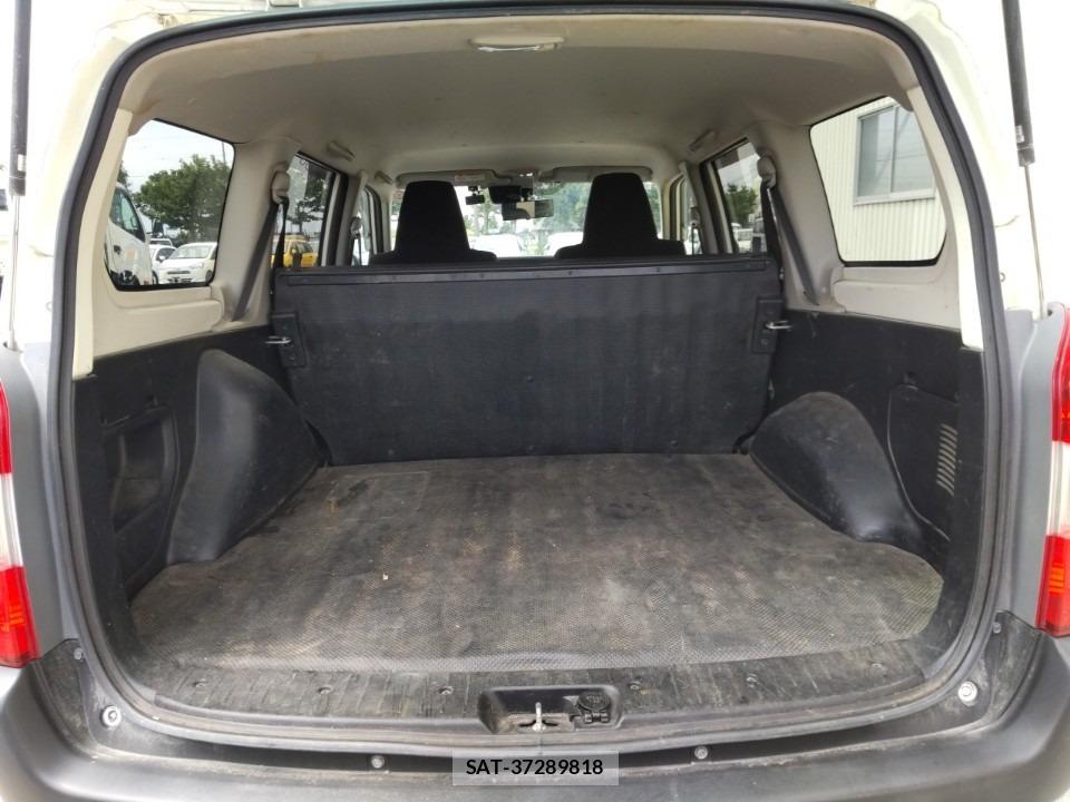 Toyota PROBOX VAN 2019 8203252-15