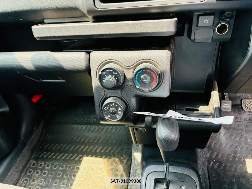 Toyota PROBOX VAN 2020-07 8144165-19