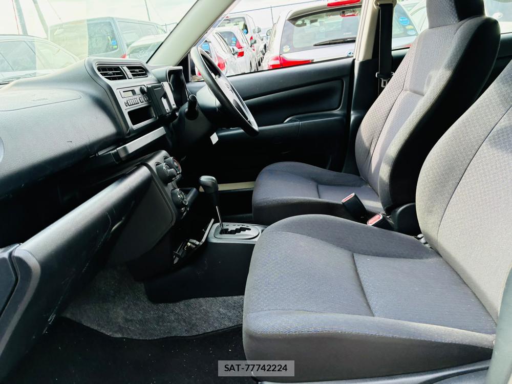 Toyota PROBOX VAN 2019-06 7963414-10