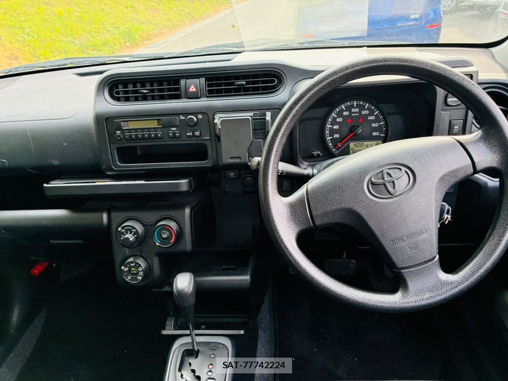 Toyota PROBOX VAN 2019-06 7963414-13