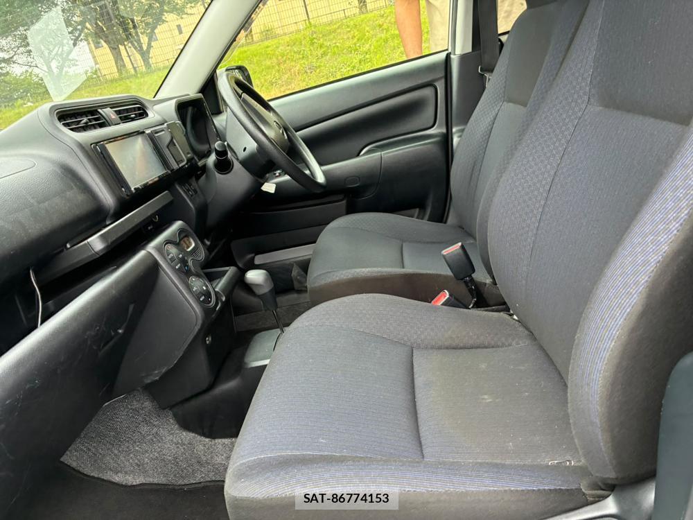 Toyota PROBOX VAN 2020-07 8240820-10
