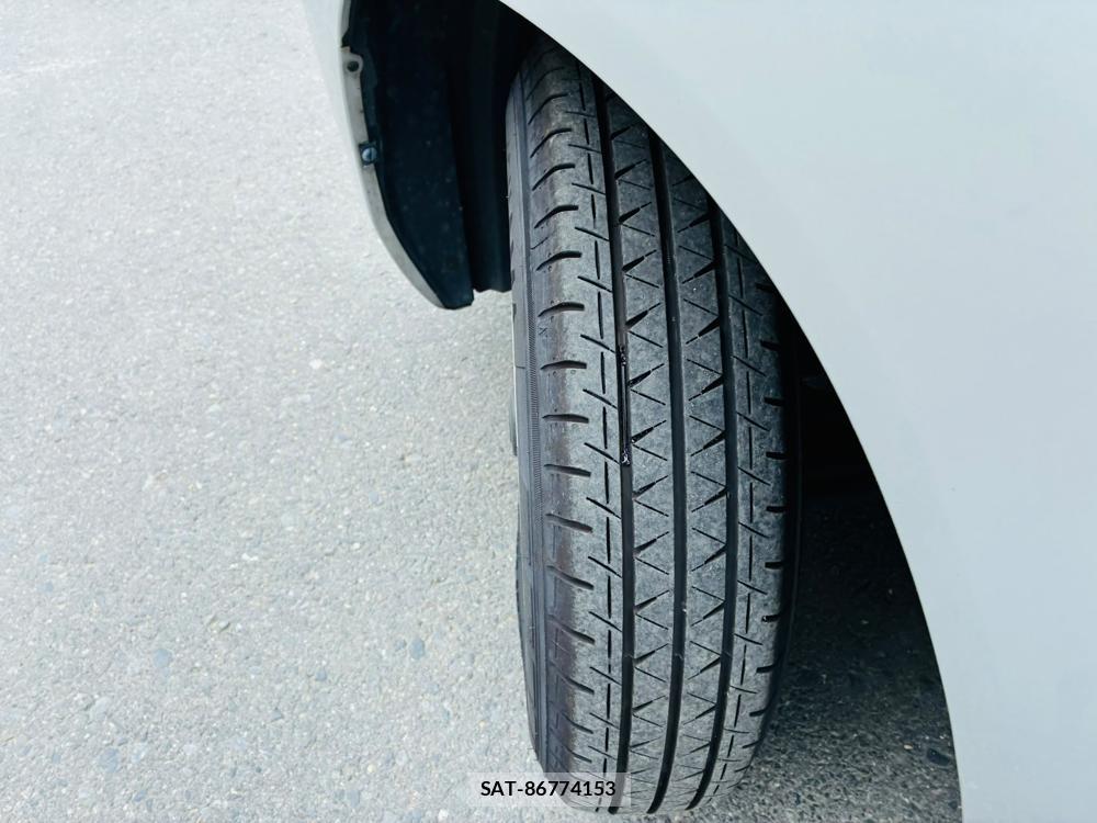 Toyota PROBOX VAN 2020-07 8240820-32
