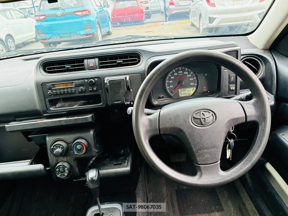 Toyota PROBOX VAN 2020-06 8240825-13
