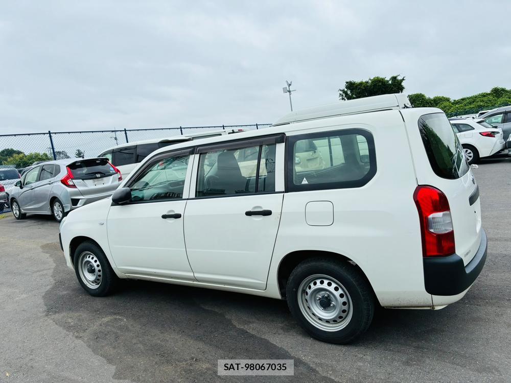 Toyota PROBOX VAN 2020-06 8240825-1