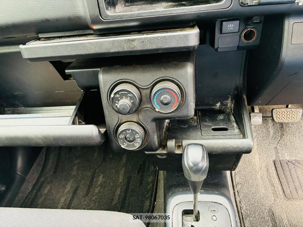 Toyota PROBOX VAN 2020-06 8240825-19