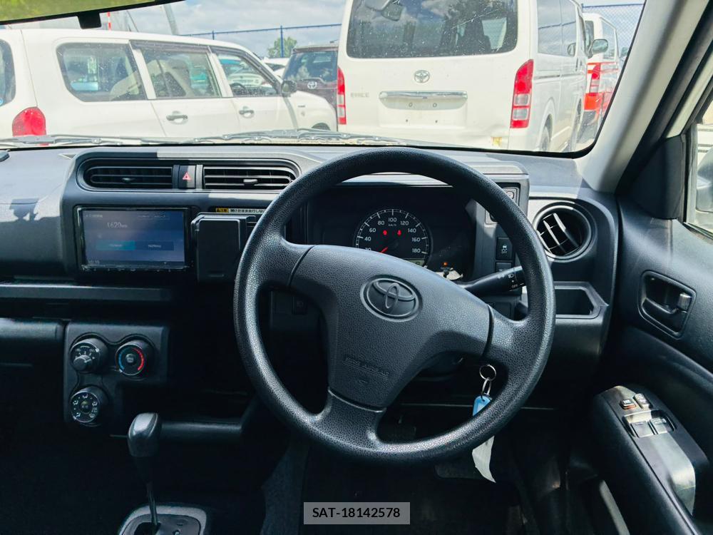 Toyota PROBOX VAN 2020-07 8240811-13
