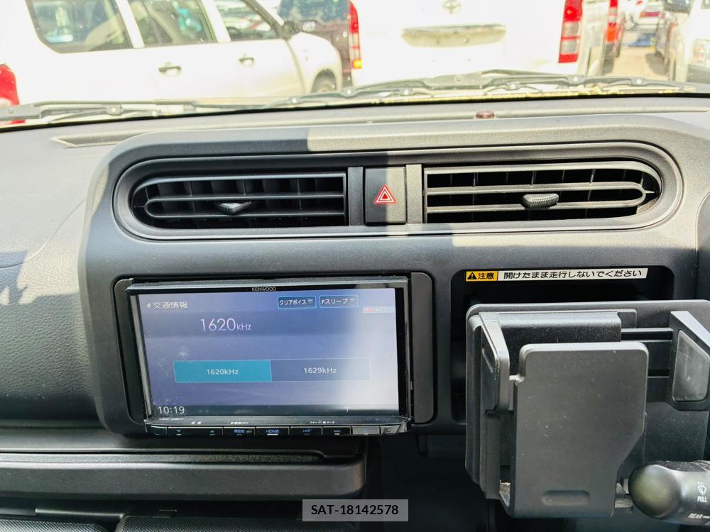 Toyota PROBOX VAN 2020-07 8240811-18
