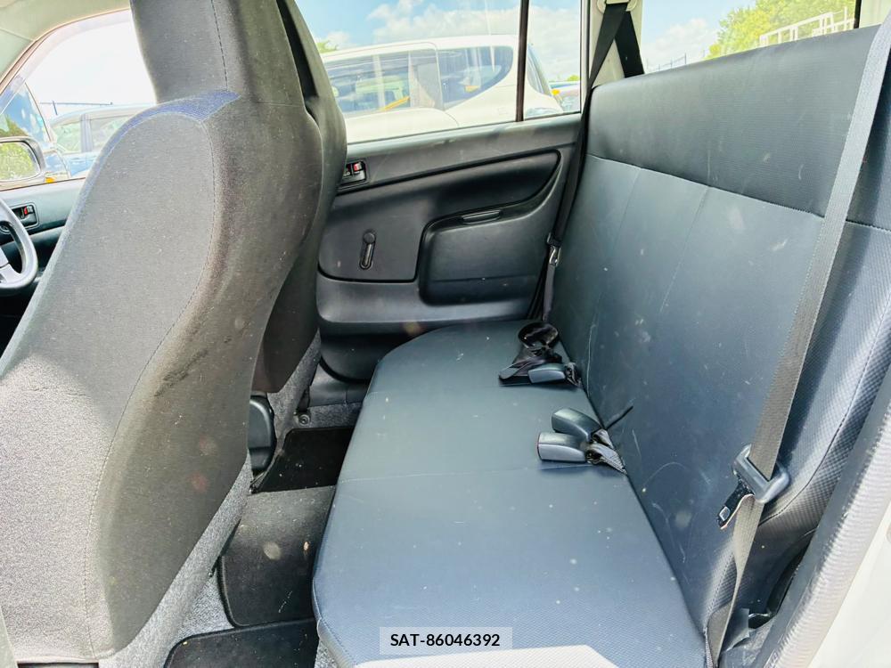 Toyota PROBOX VAN 2020-07 8261526-9
