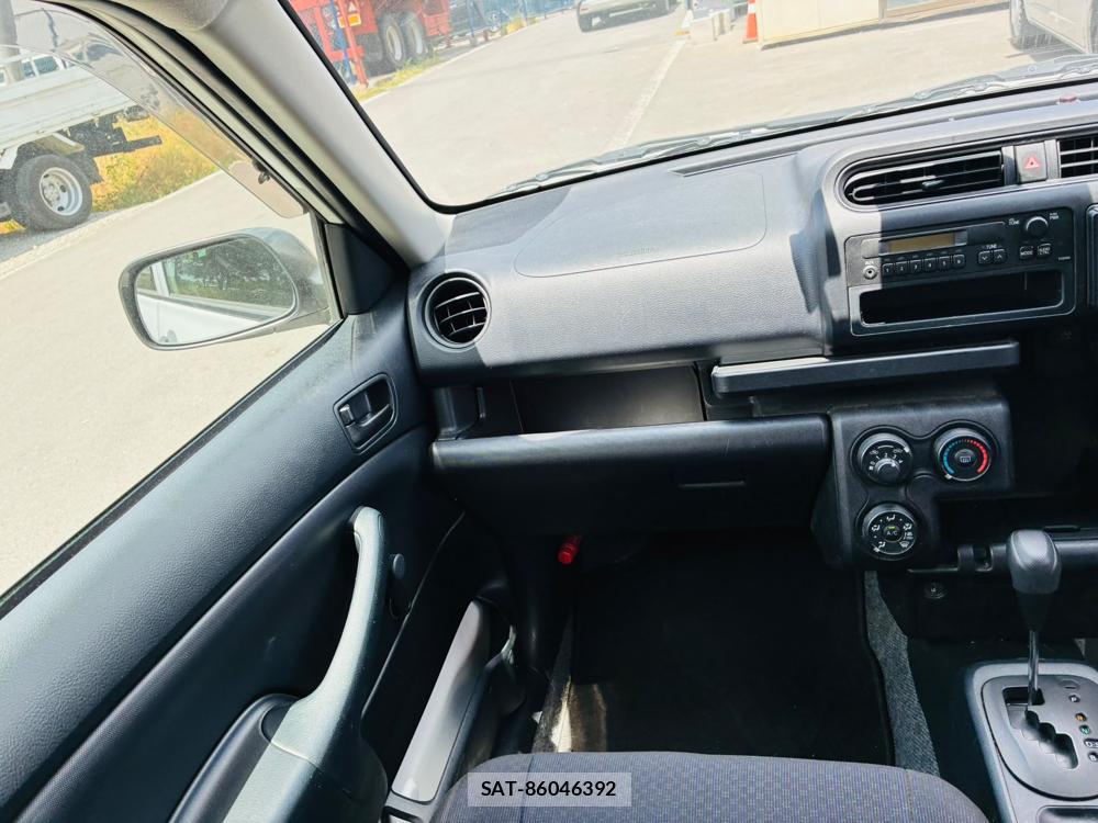 Toyota PROBOX VAN 2020-07 8261526-17