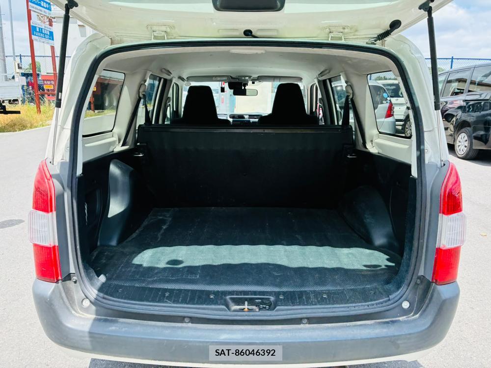 Toyota PROBOX VAN 2020-07 8261526-25