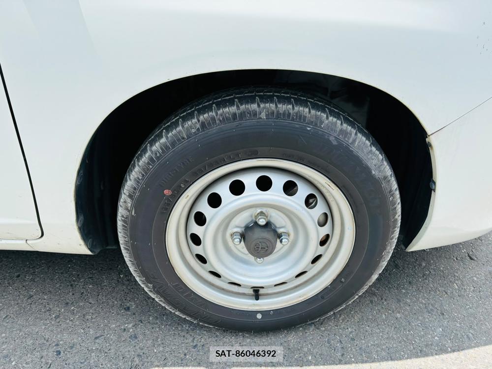 Toyota PROBOX VAN 2020-07 8261526-28