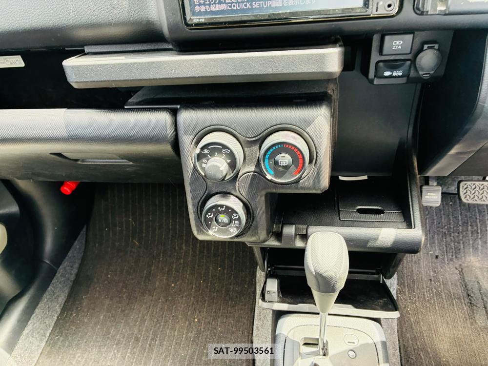 Toyota PROBOX VAN 2020-07 8261525-19