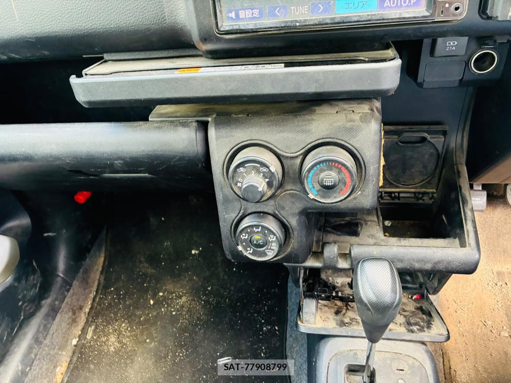 Toyota PROBOX VAN 2020-06 8240815-18
