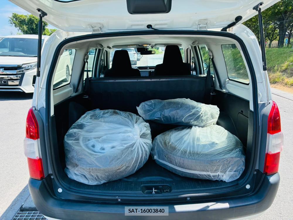 Toyota PROBOX VAN 2020-12 8261528-25