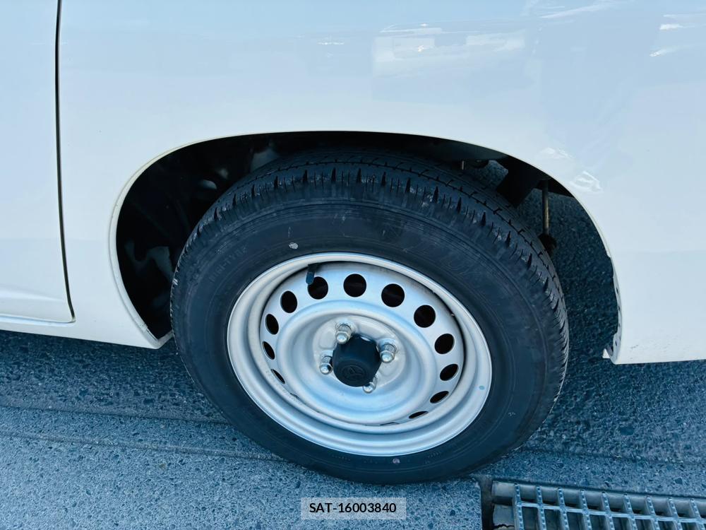 Toyota PROBOX VAN 2020-12 8261528-30