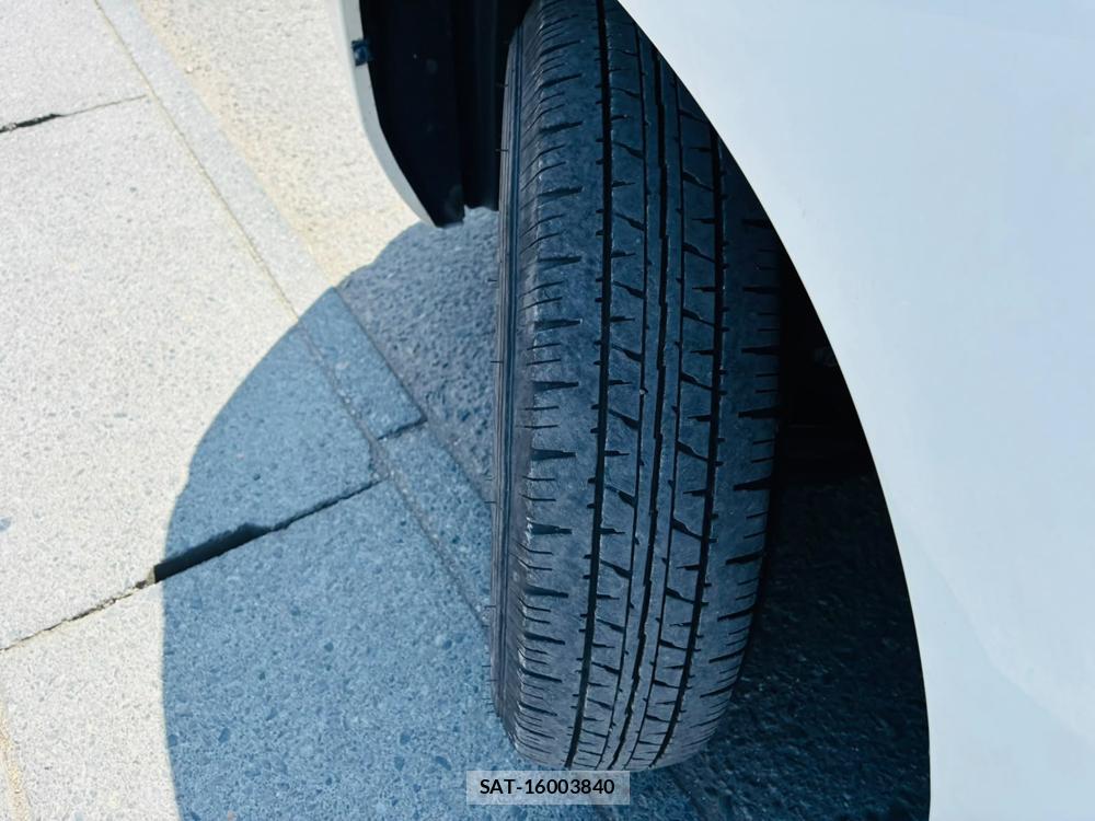 Toyota PROBOX VAN 2020-12 8261528-31