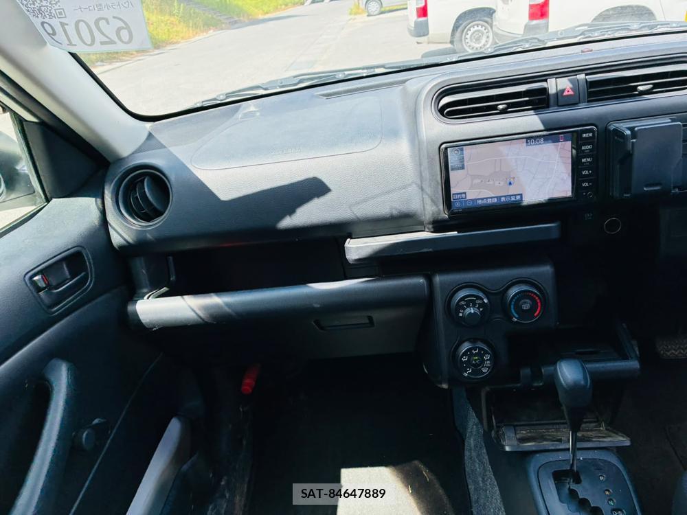 Toyota PROBOX VAN 2020-06 8240813-17
