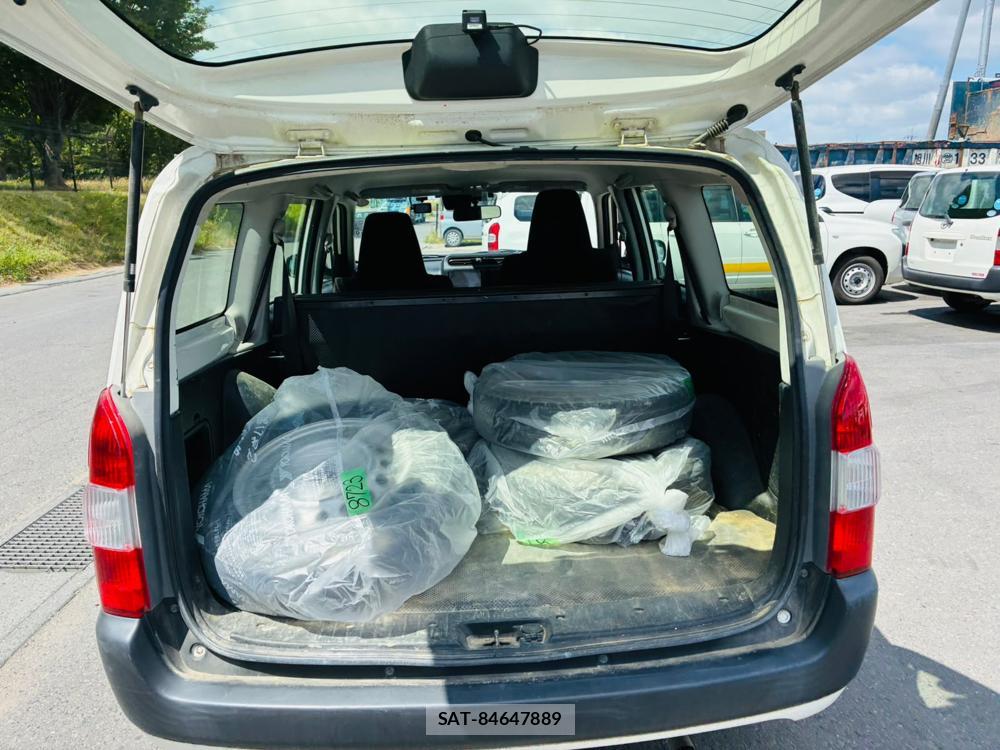 Toyota PROBOX VAN 2020-06 8240813-25