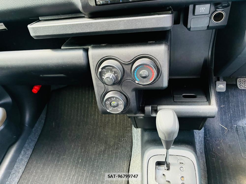 Toyota PROBOX VAN 2019-07 8070286-19