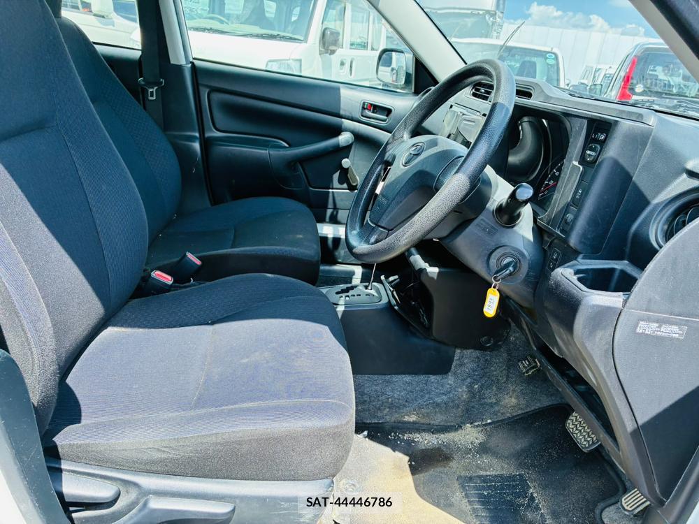 Toyota PROBOX VAN 2020-06 8240814-11