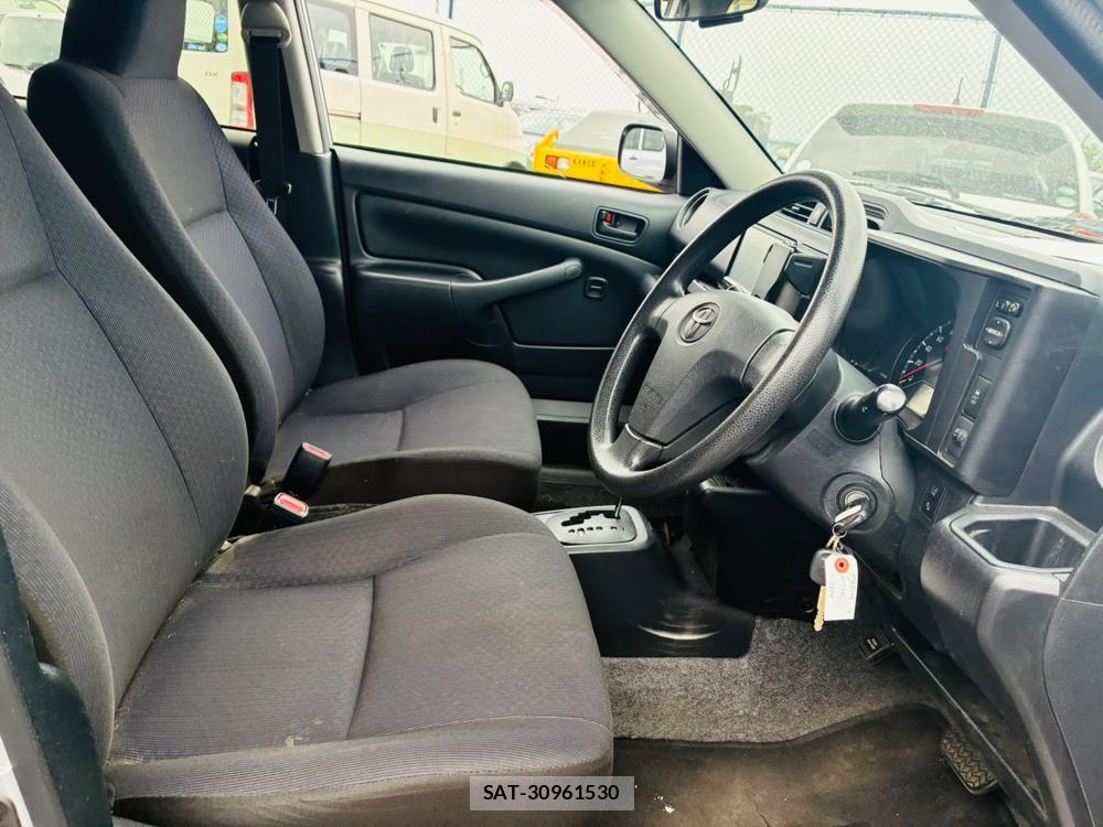 Toyota PROBOX VAN 2019-08 8329532-11