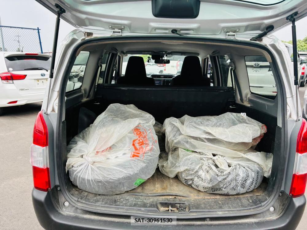 Toyota PROBOX VAN 2019-08 8329532-25