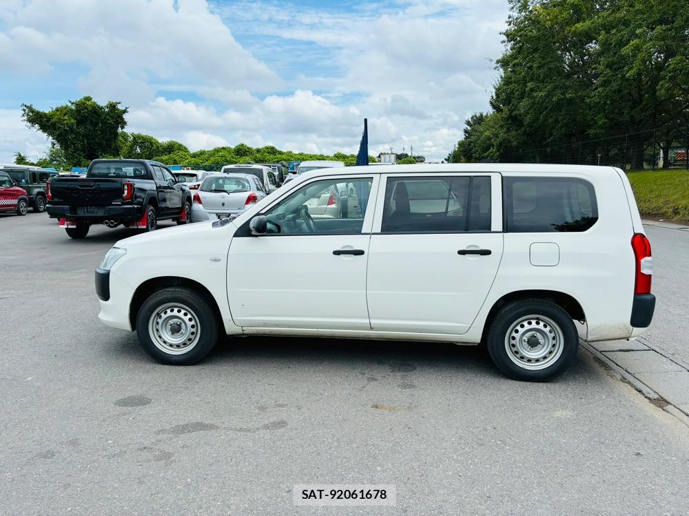 Toyota PROBOX VAN 2020-08 8329521-1