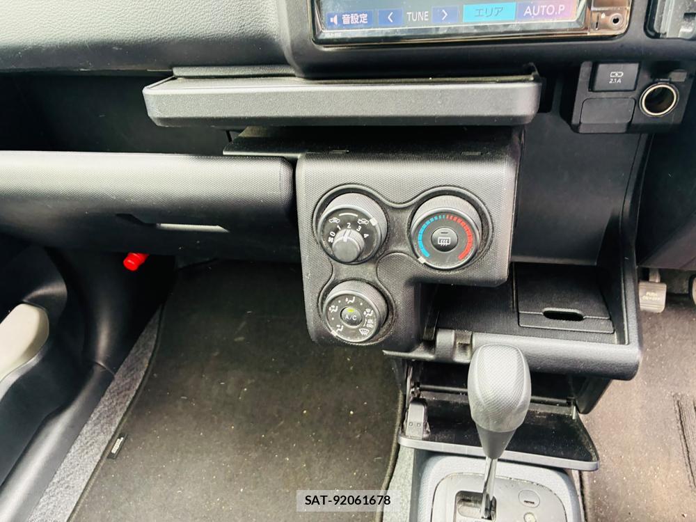 Toyota PROBOX VAN 2020-08 8329521-19