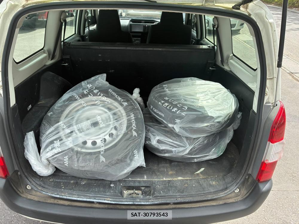 Toyota PROBOX VAN 2020-06 8329524-24