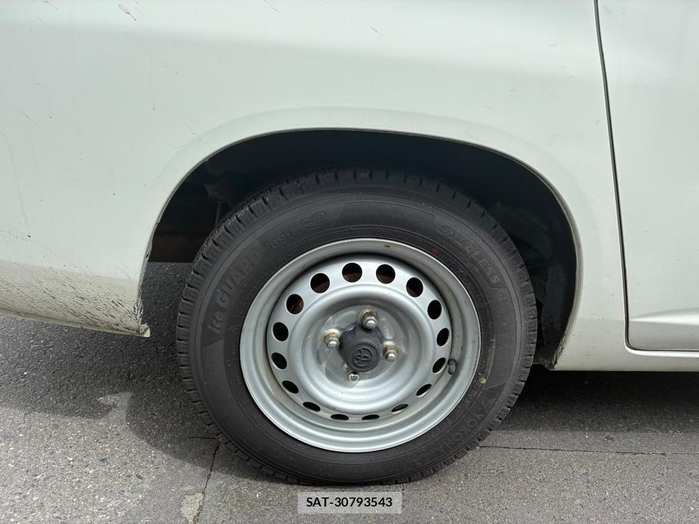 Toyota PROBOX VAN 2020-06 8329524-26