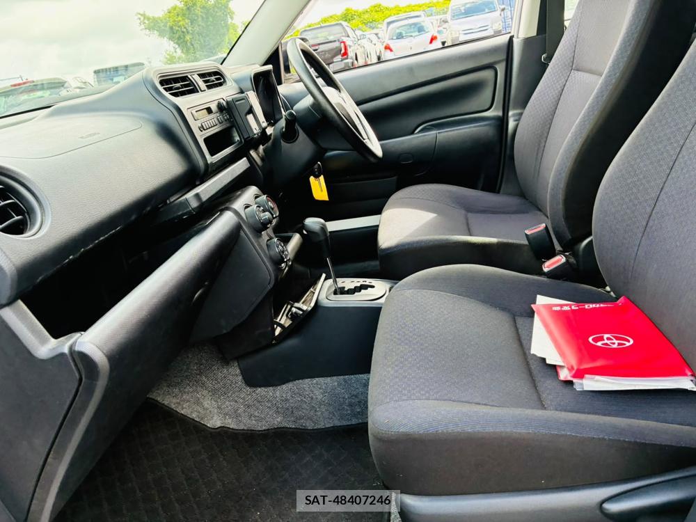 Toyota PROBOX VAN 2019-06 8256845-10