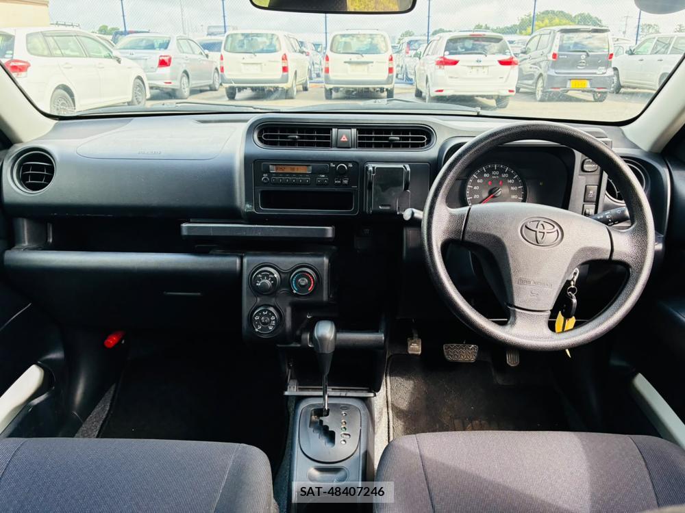Toyota PROBOX VAN 2019-06 8256845-12
