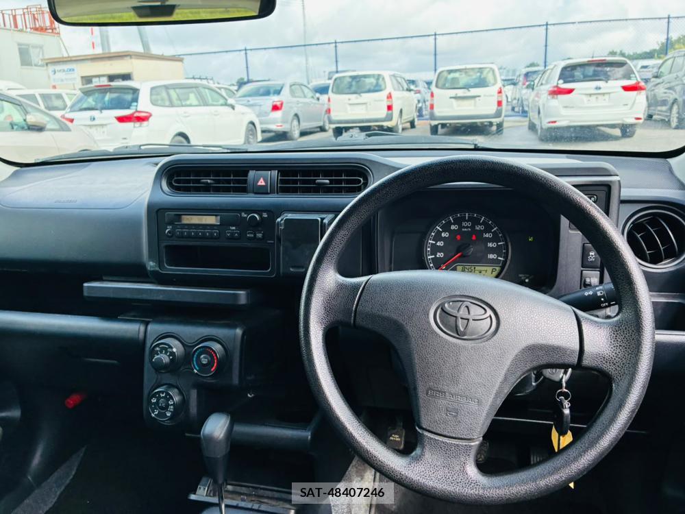 Toyota PROBOX VAN 2019-06 8256845-13