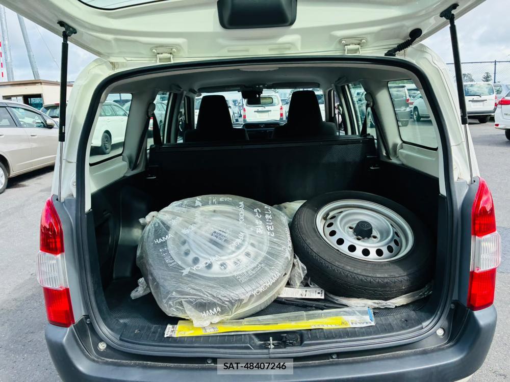 Toyota PROBOX VAN 2019-06 8256845-25