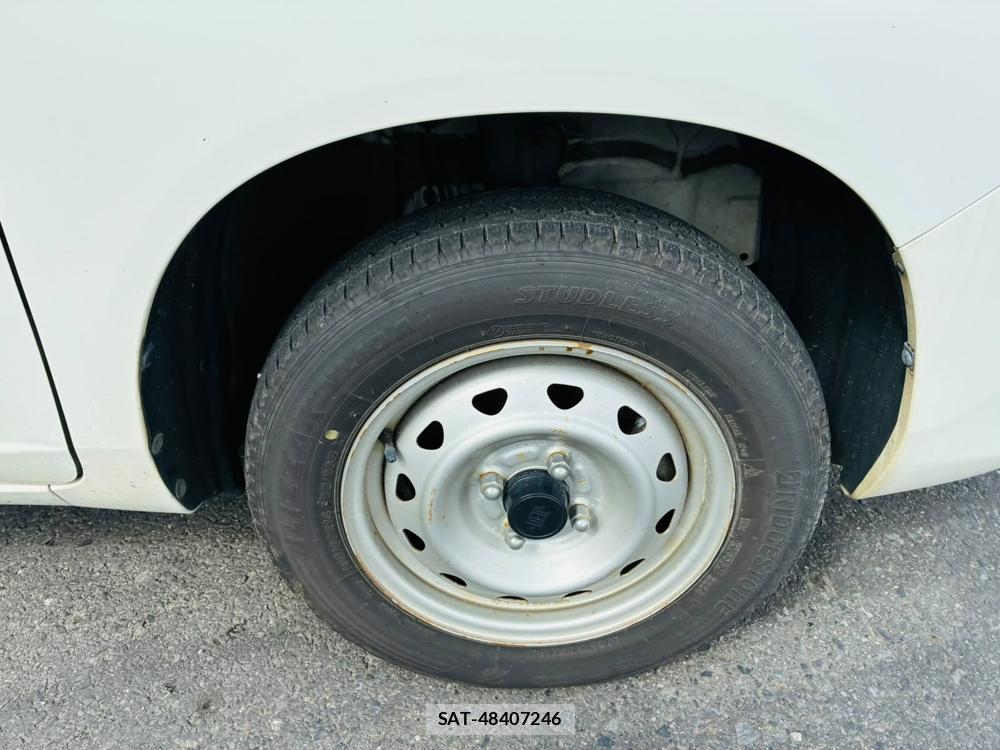 Toyota PROBOX VAN 2019-06 8256845-28