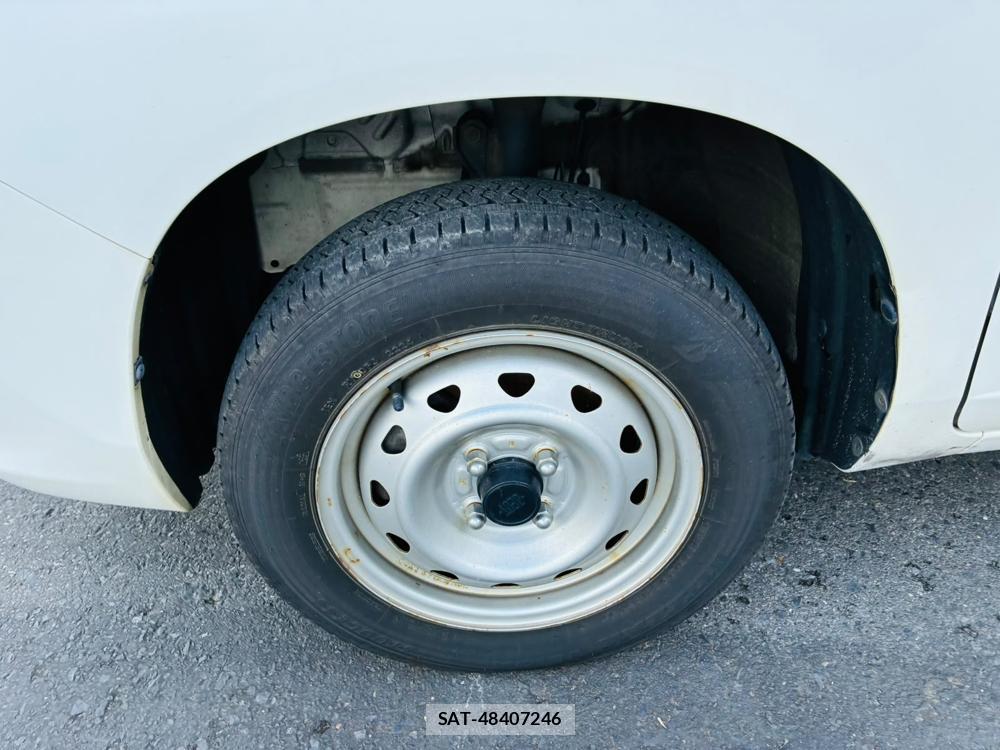 Toyota PROBOX VAN 2019-06 8256845-29
