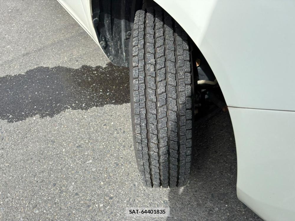 Toyota PROBOX VAN 2020-06 8329523-32