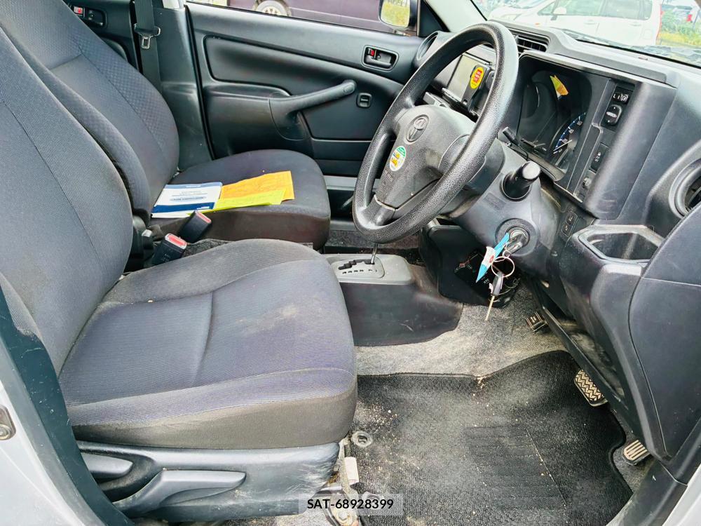 Toyota PROBOX VAN 2020-06 8313427-11