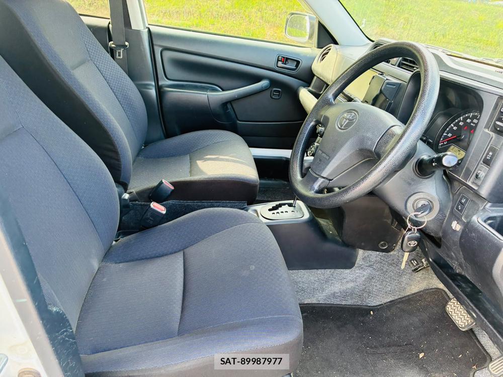 Toyota PROBOX VAN 2020-07 8329526-11