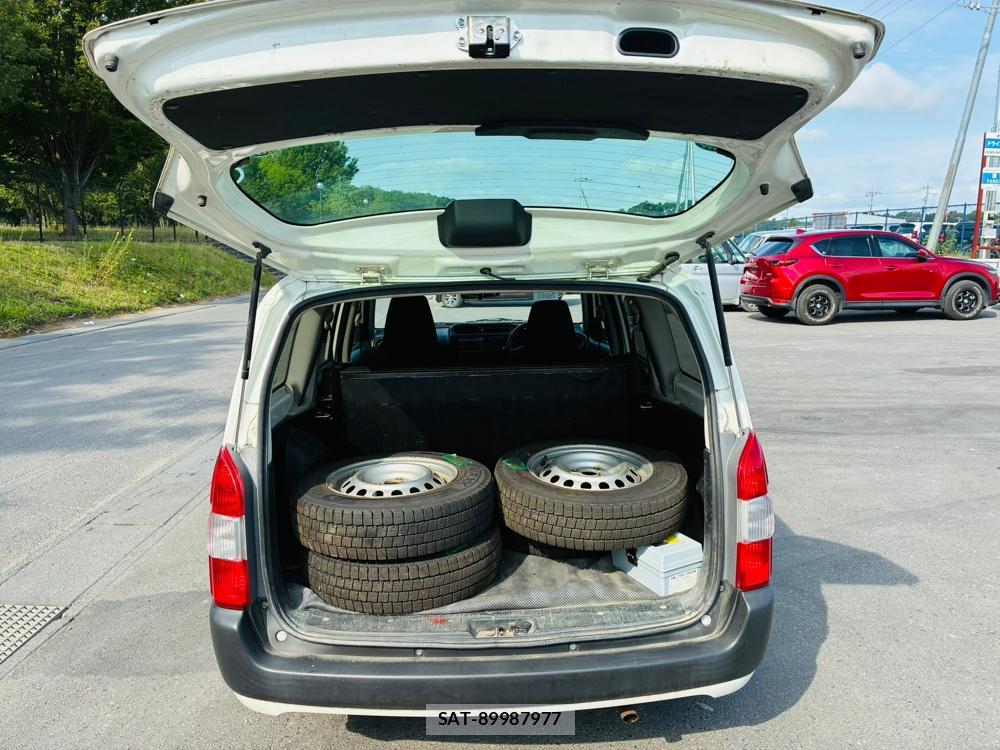 Toyota PROBOX VAN 2020-07 8329526-25
