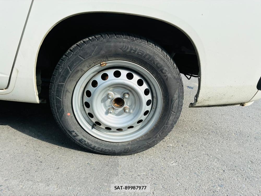 Toyota PROBOX VAN 2020-07 8329526-29